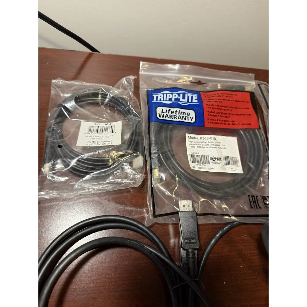 Lot Of 6 HDMI CABLE 10FT,6FT  Wire  White/black‎ - New Open Box
